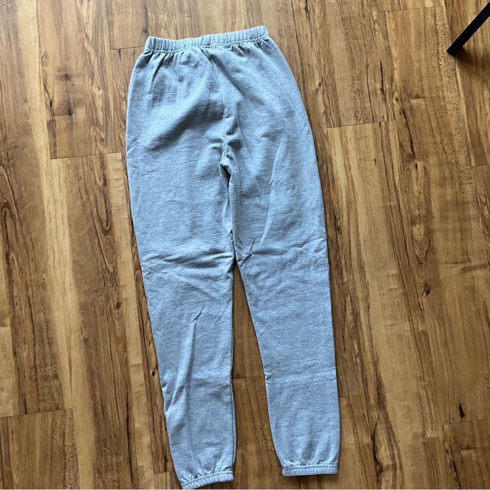 Pretty Little Thing Basic Grey Cuffed Hem Sweatpa… - image 4